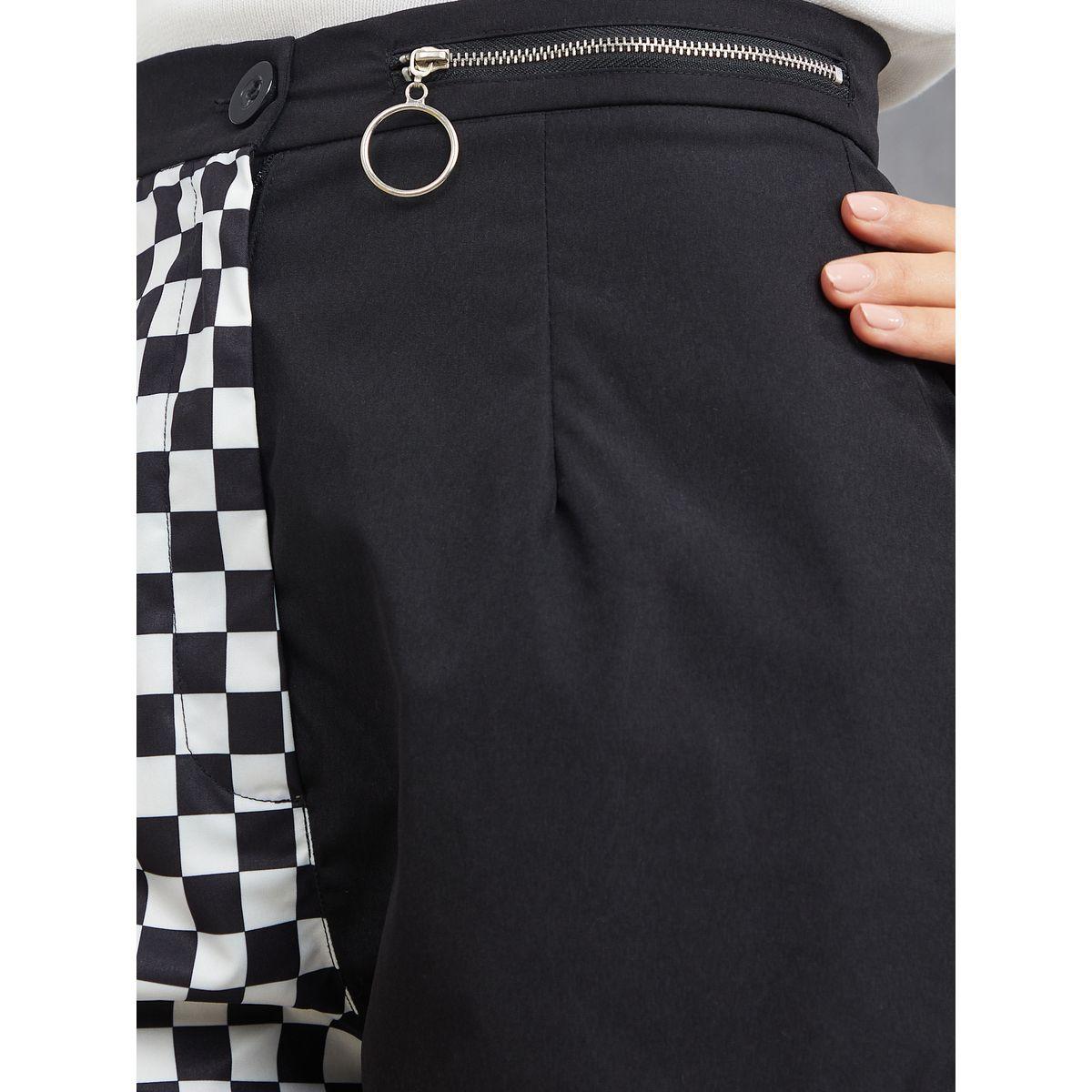 Styli Checkerboard Print Tailored Shorts with Zip Detail-women-clothing-bottoms-shorts-image-3