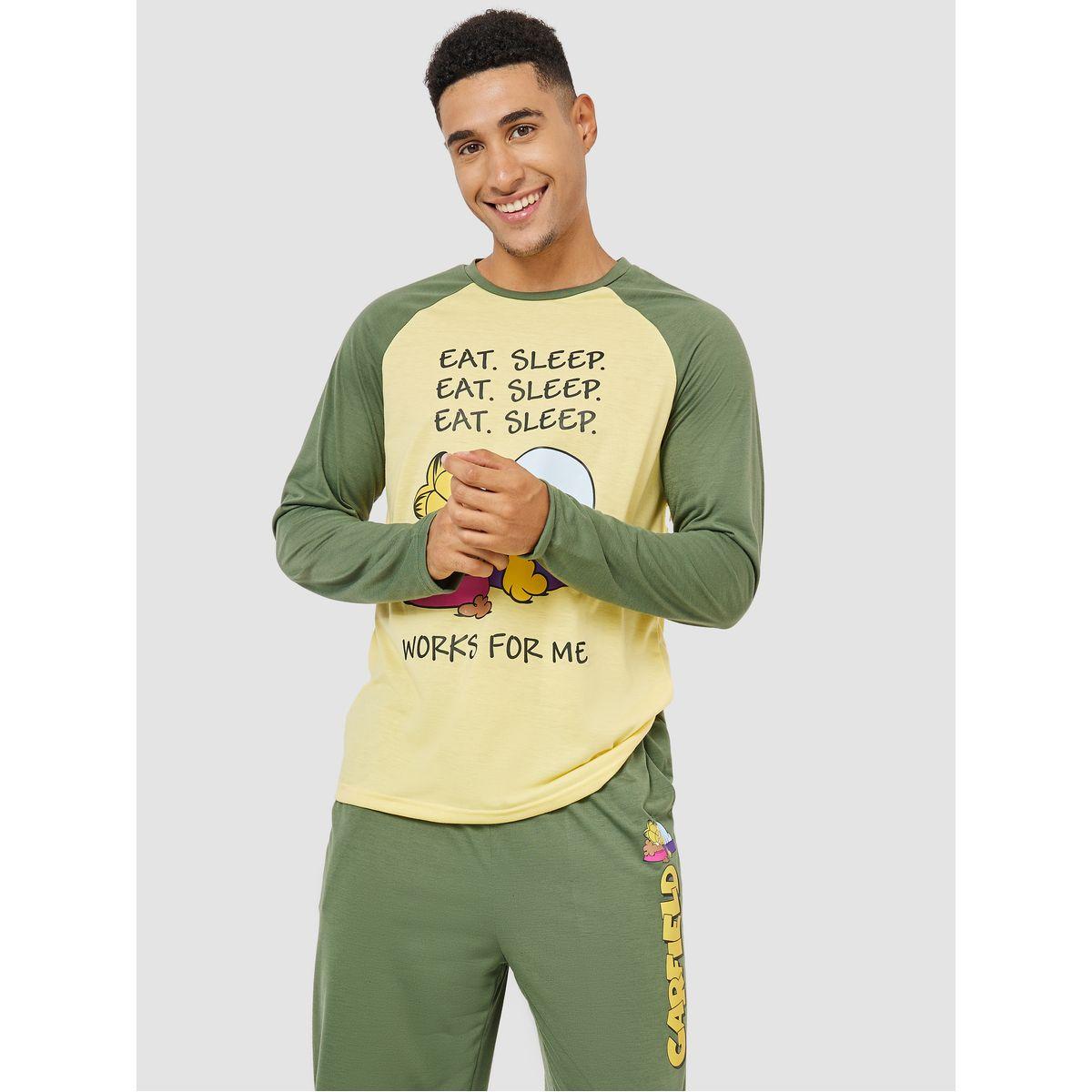Styli Unwind Garfield Character Graphic Raglan Sleeve T-Shirt & Pyjama Set-men-clothing-nightwear-sets-image-2