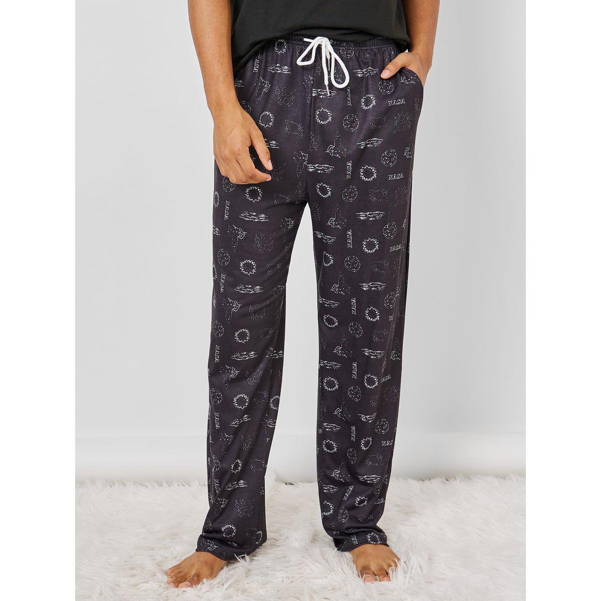 Styli Unwind NASA Character Graphic Short Sleeve T-Shirt & Pyjama Set-men-clothing-nightwear-sets-image-4