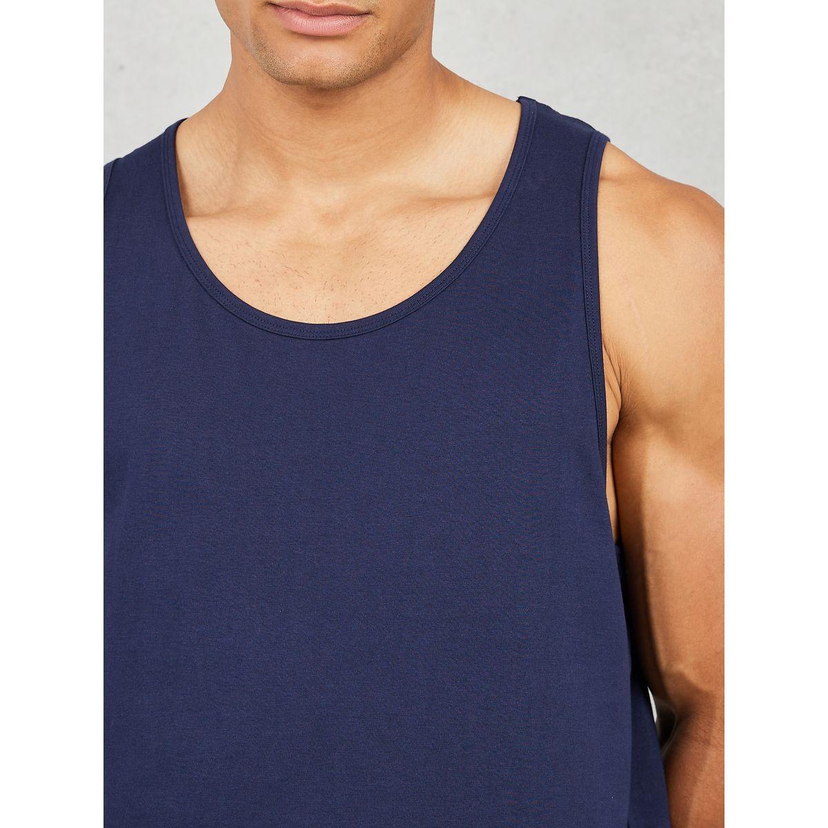 فيست كلاسيك بياقة سكوب-men-clothing-tshirtsandpolos-tshirts-image-3