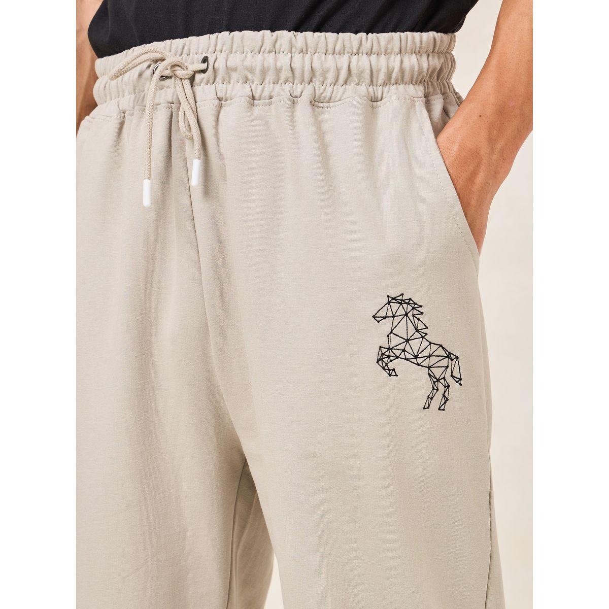 جوغر فارسيتي فضفاض بتفاصيل مُطرّزة-men-clothing-bottoms-joggers-image-4