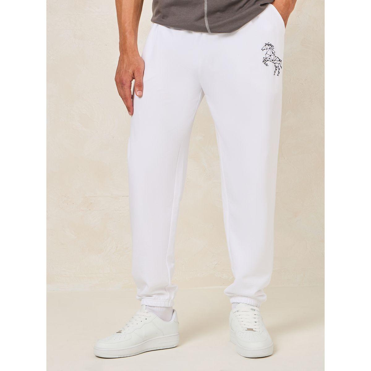 جوغر فارسيتي فضفاض بتفاصيل مُطرّزة-men-clothing-bottoms-joggers-image-1