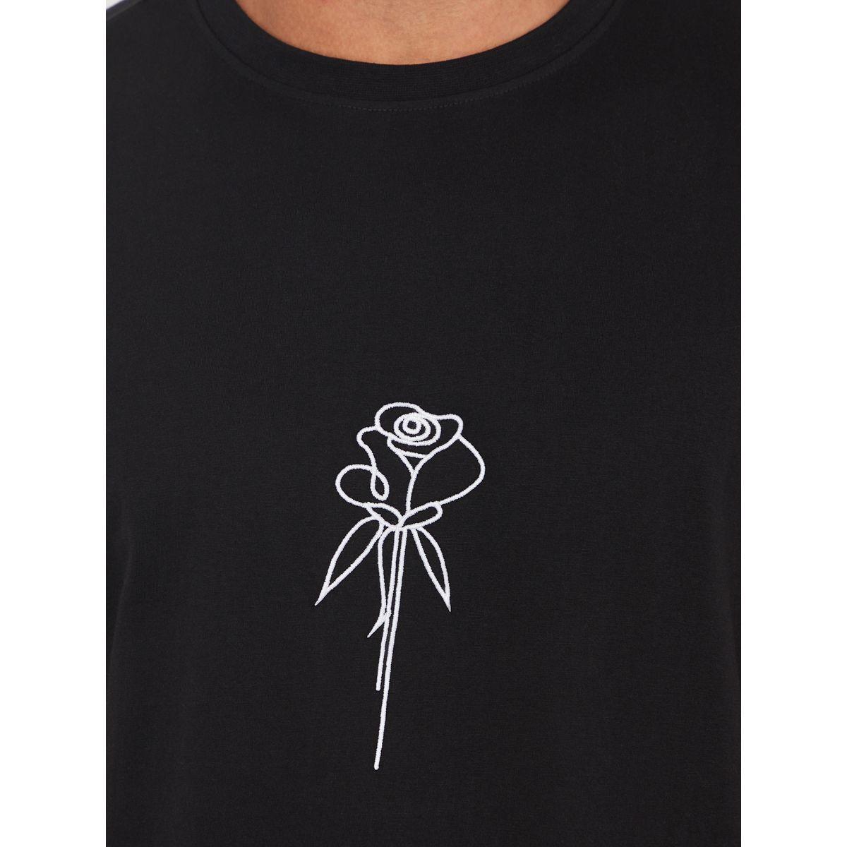 تيشيرت كاجوال بقصة واسعة-men-clothing-tshirtsandpolos-tshirts-image-3
