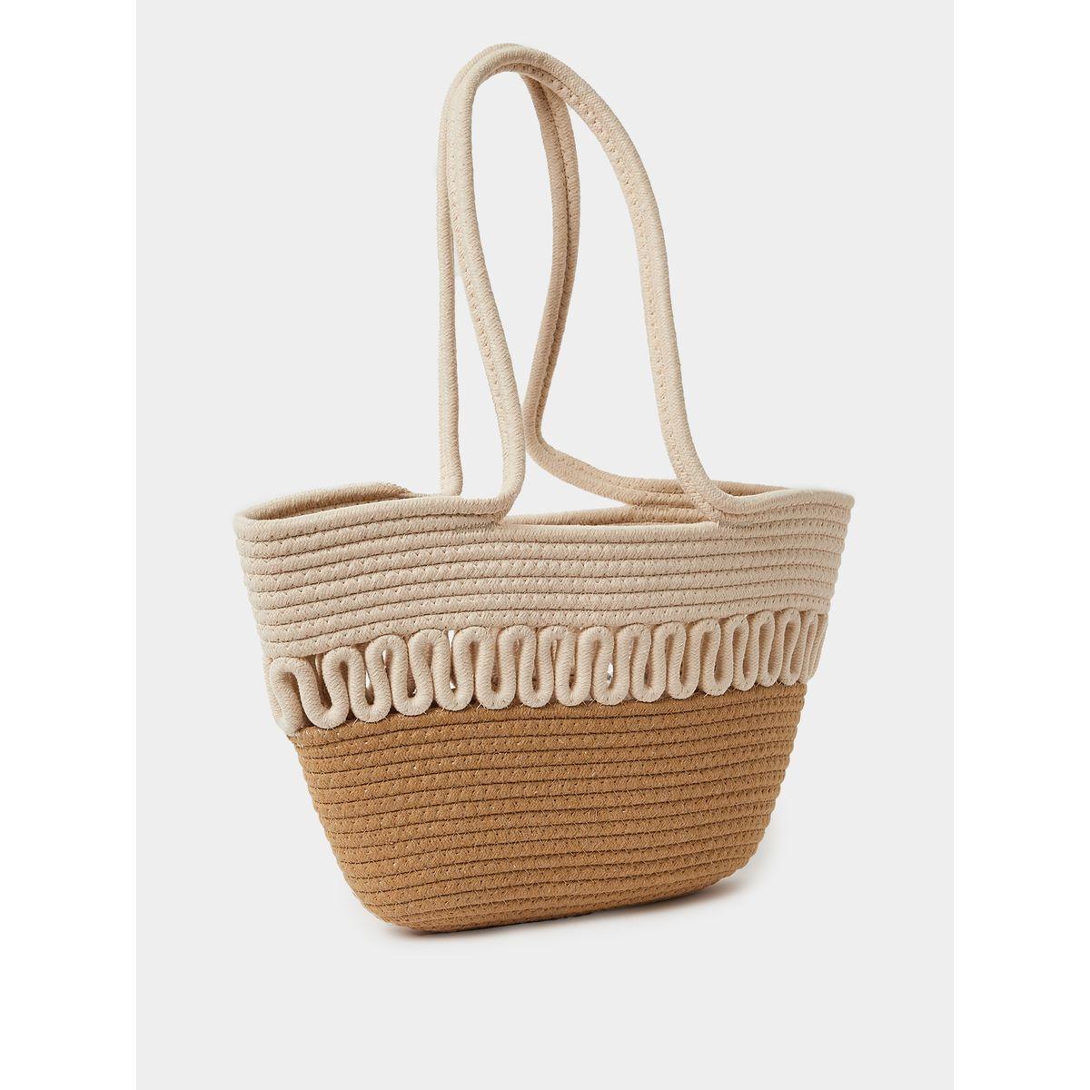 شنطة بحر بتفاصيل بارزة الملمس-women-bagsandwallets-handbags-image-1