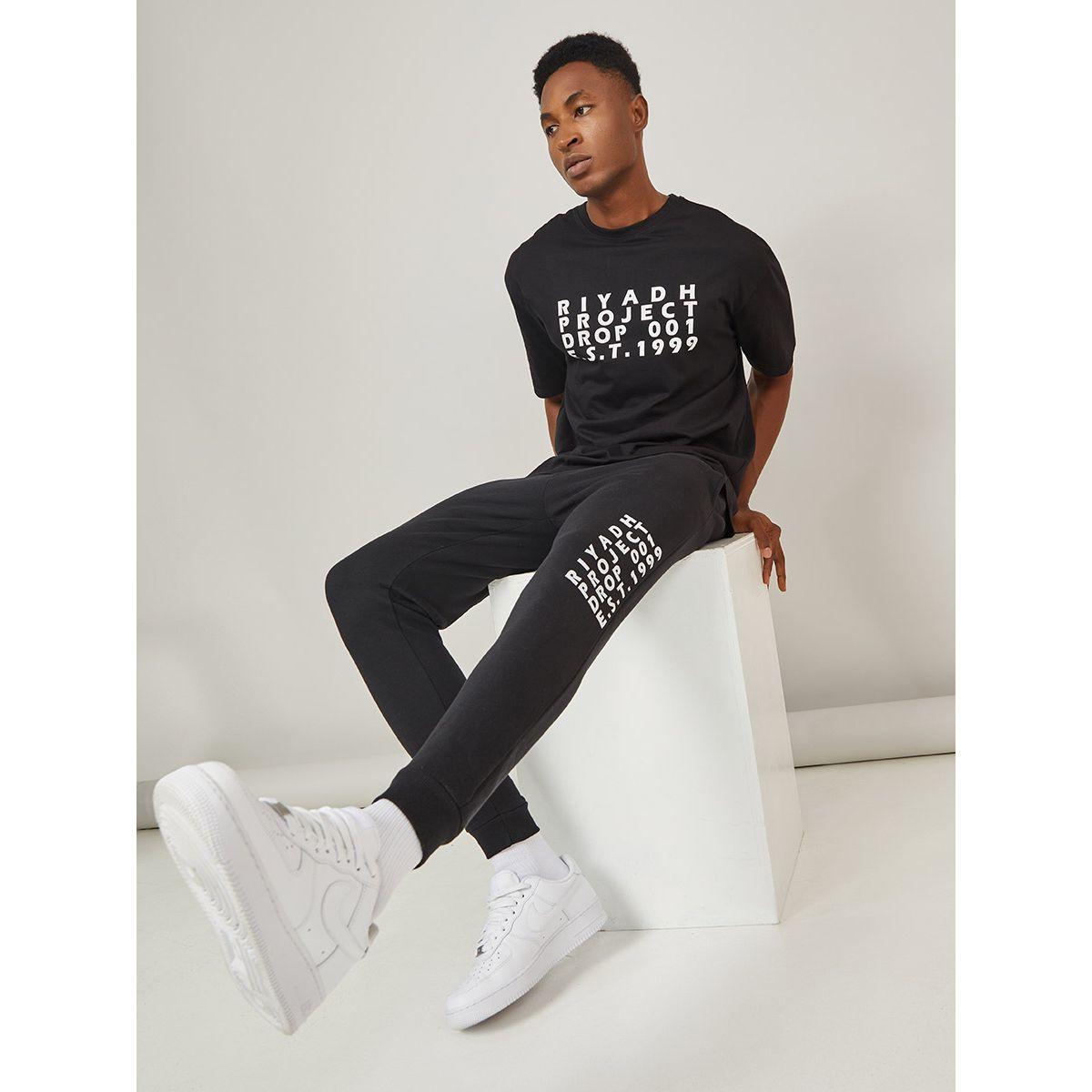 جوغر بقصة سليم فت-men-clothing-bottoms-joggers-image-1