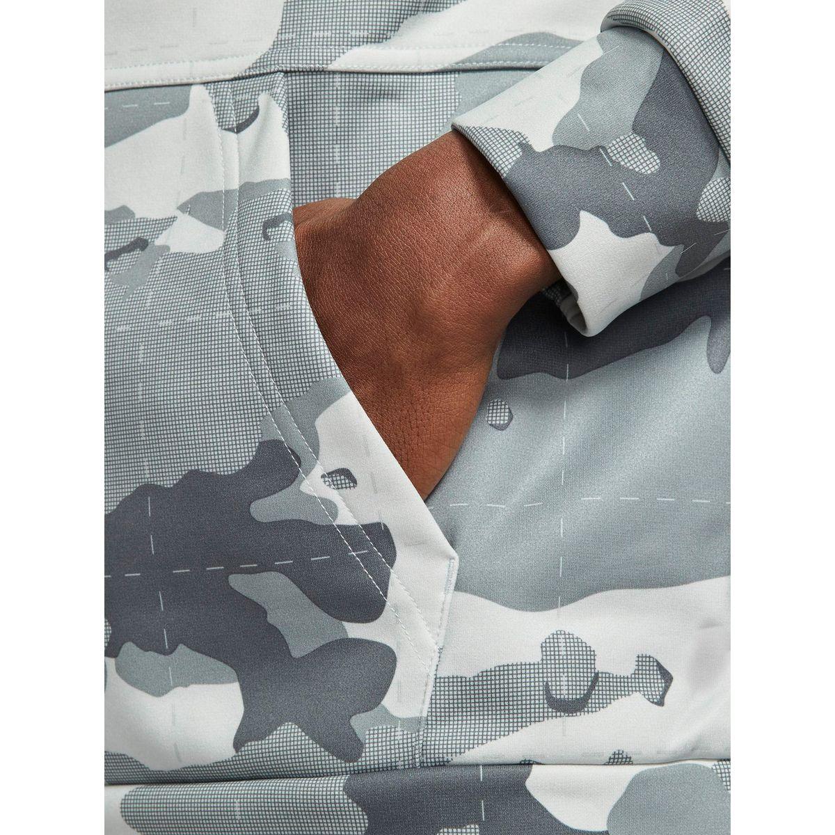 Nike Therma-Fit Camo Pullover Hoodie-men-winterwear-hoodiesandsweatshirts-image-4