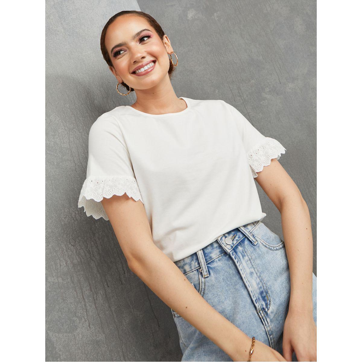 بلوزة بياقة دائرية واكمام قصيرة-women-clothing-shirtsandblouses-blouses-image-1