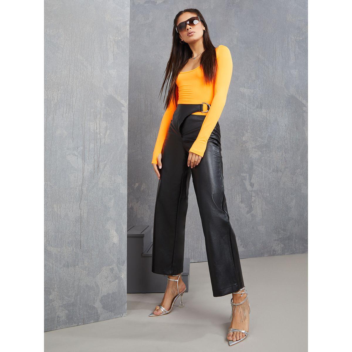 بنطال جلد مزين بفتحة وابزيم غلق-women-clothing-bottoms-trousers-image-2