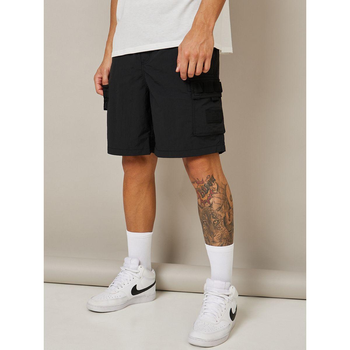 Anta Buckle Waistband Detail Cargo Shorts-men-clothing-bottoms-shorts-image-1