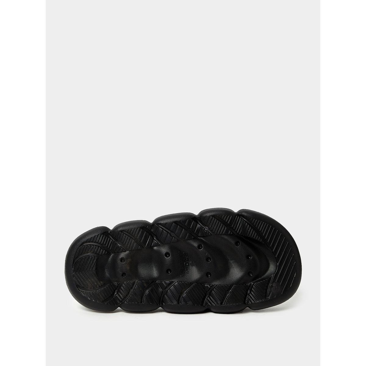 شبشب بتفاصيل بارزة الملمس-men-shoes-flipflopsandslides-image-1