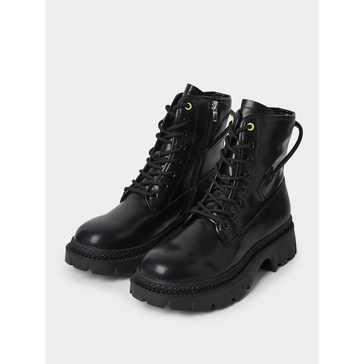 Styli Chunky Outsole Mid Ankle Combat Boots-women-shoes-boots-image-3