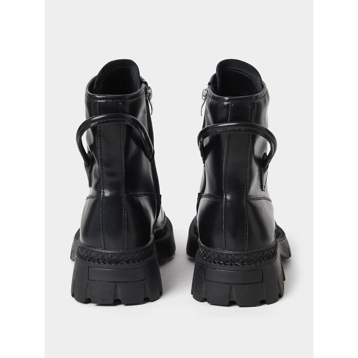 Styli Chunky Outsole Mid Ankle Combat Boots-women-shoes-boots-image-4