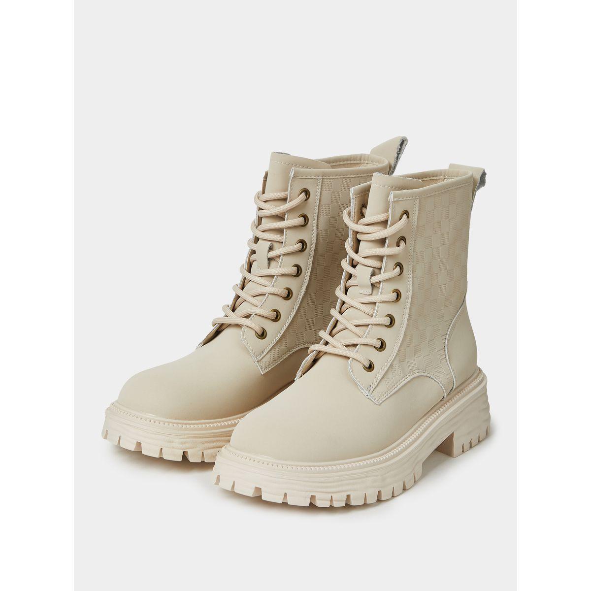 Styli Chunky Outsole Mid Ankle Combat Boots-women-shoes-boots-image-3