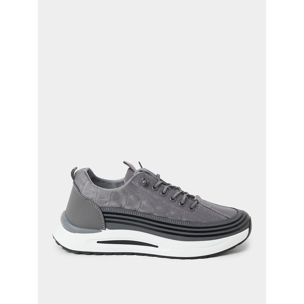 Styli Contrast Sole Textured Lace Up Sneakers-men-shoes-sneakers-image-1