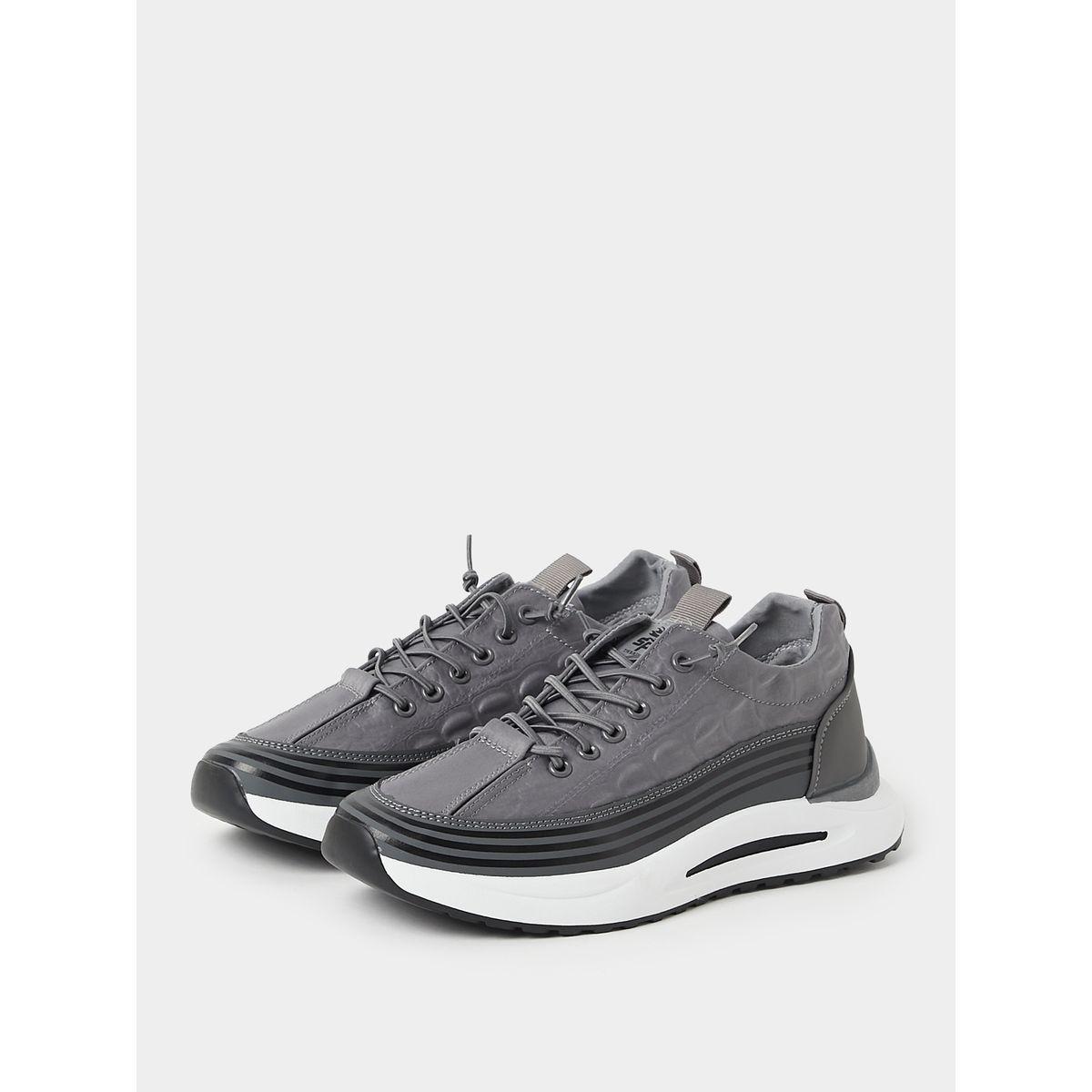 حذاء سنيكرز برباط غلق-men-shoes-sneakers-image-2