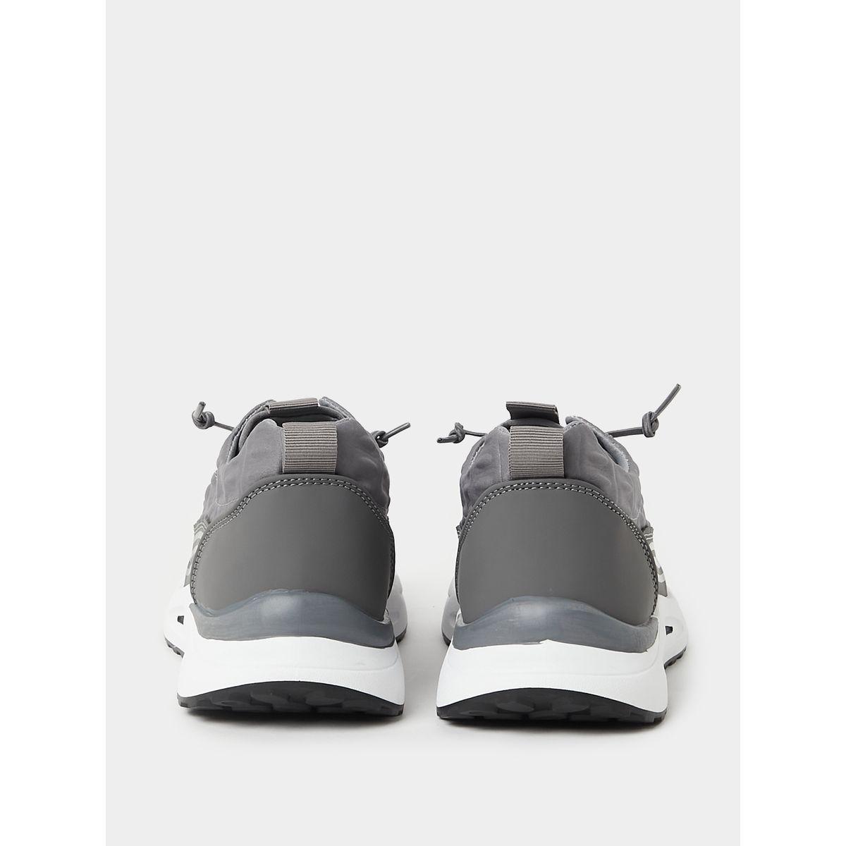 Styli Contrast Sole Textured Lace Up Sneakers-men-shoes-sneakers-image-3