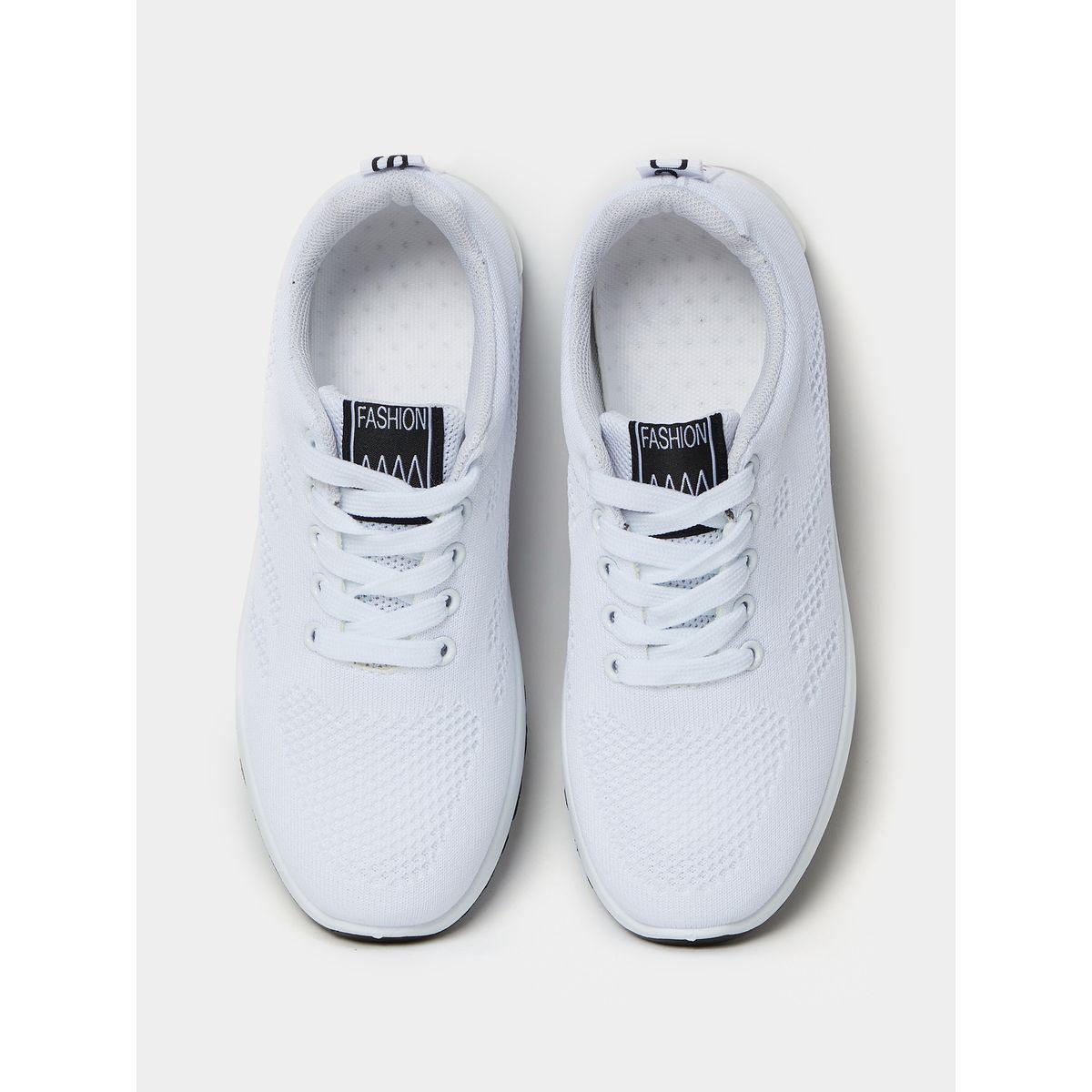 حذاء سنيكرز برباط غلق-women-shoes-sneakers-image-6