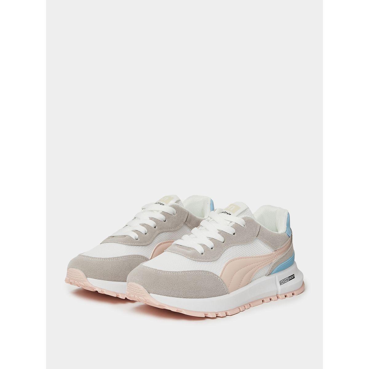حذاء سنيكرز بنمط كتل الالوان-women-shoes-sneakers-image-3