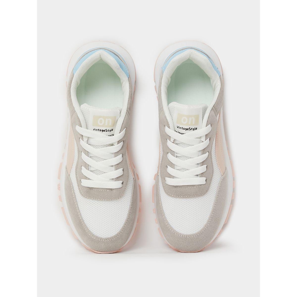 حذاء سنيكرز بنمط كتل الالوان-women-shoes-sneakers-image-6