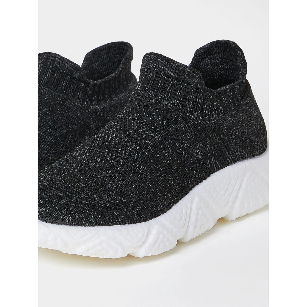 Styli Stretch Knit Pull On Sneakers-men-shoes-sneakers-image-4