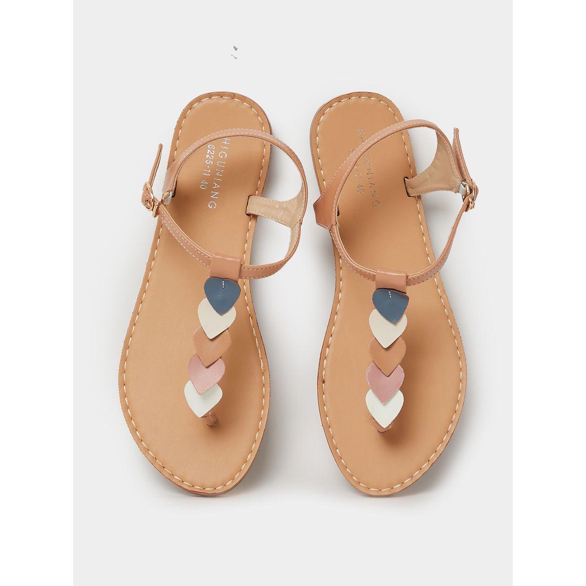 صندل فلات بإبزيم غلق-women-shoes-sandals-flats-image-2