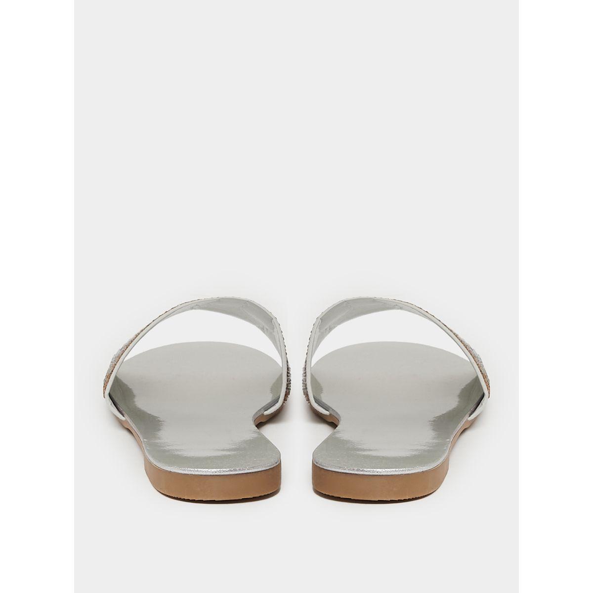 صندل فلات مزين بحجر الراين-women-shoes-sandals-flats-image-4