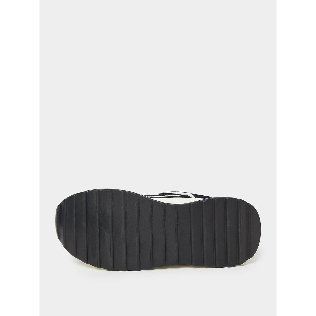 حذاء سنيكرز برباط غلق-women-shoes-sneakers-image-7