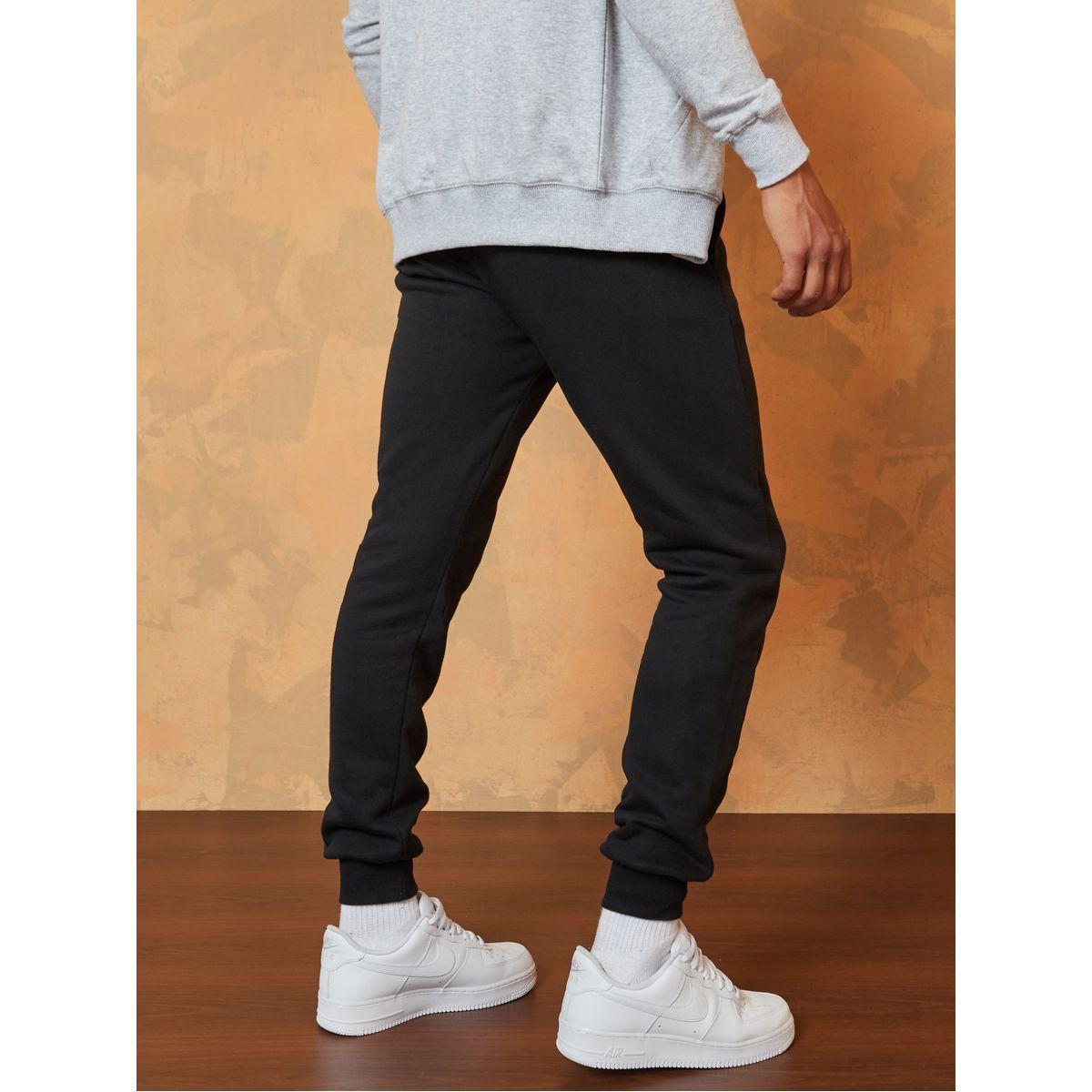 Umbro FW Linear Logo Graphic Cuffed Jogger-men-clothing-bottoms-joggers-image-5