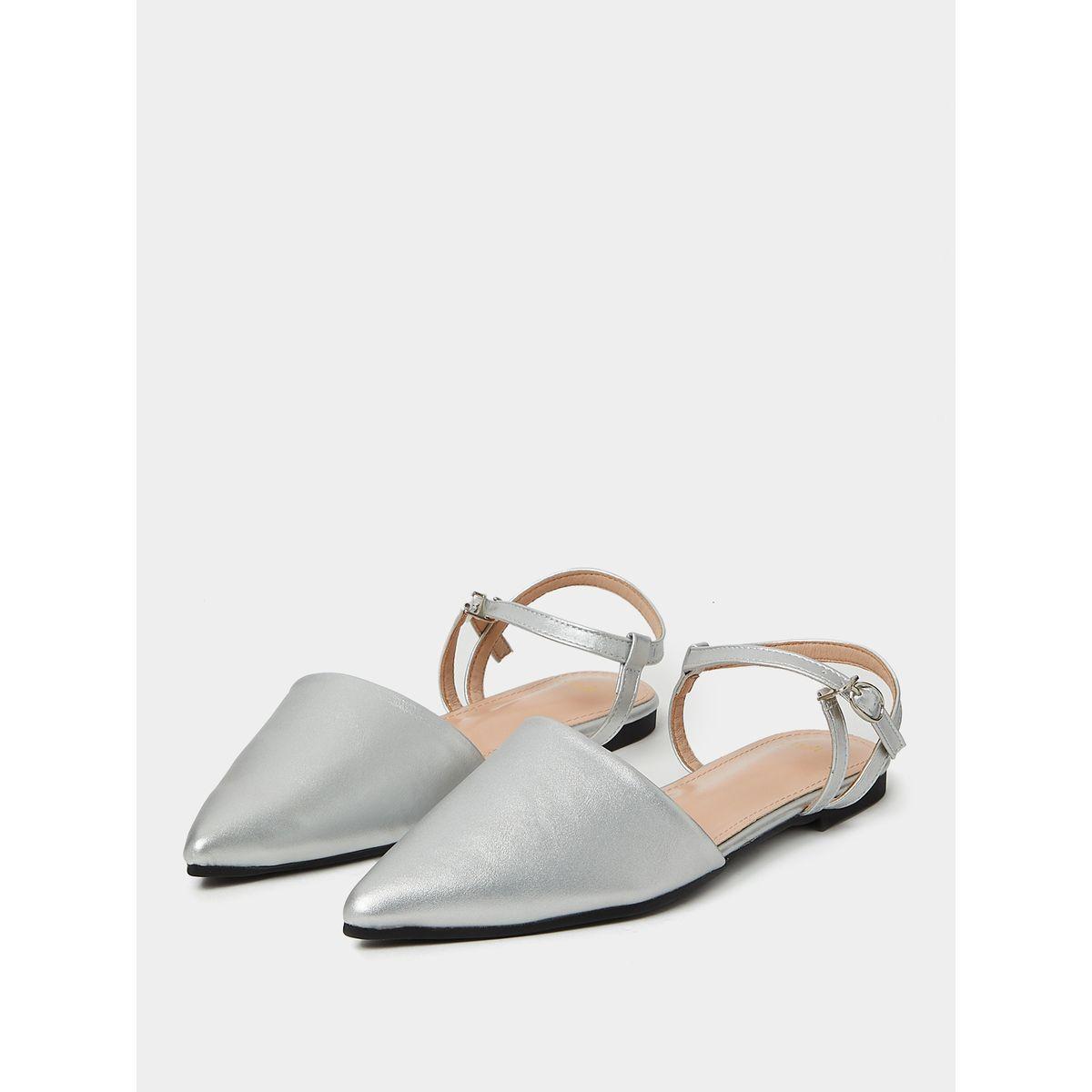Styli Pointed Toe Ankle Strap Shoes-women-shoes-loafersandmoccasins-image-3