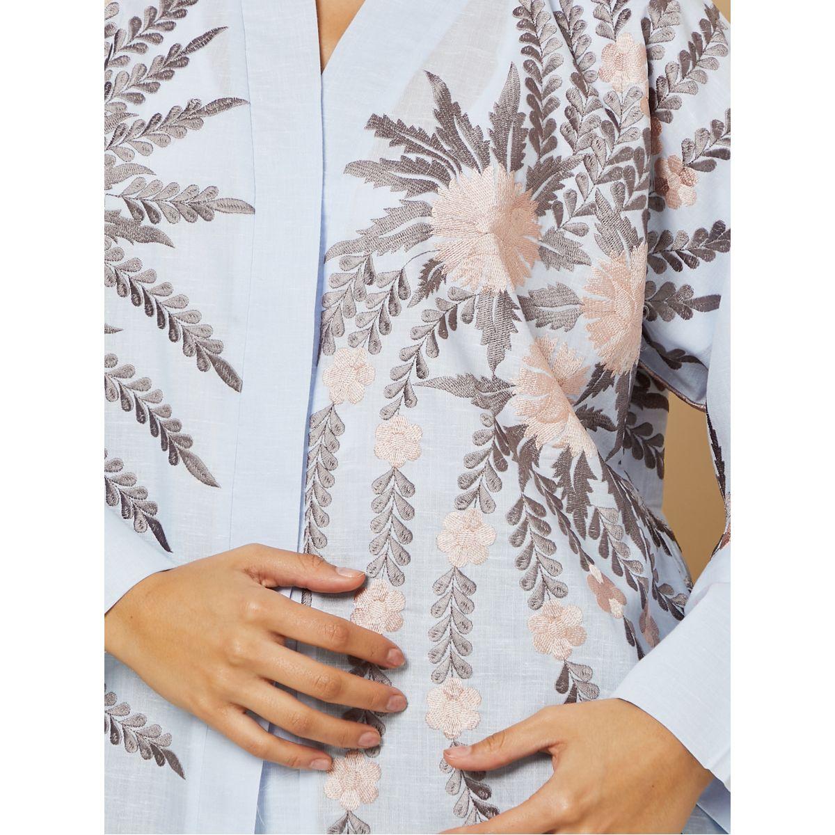 عباية مطرزة ومفتوحة من الامام-women-arabicclothing-abayas-image-3