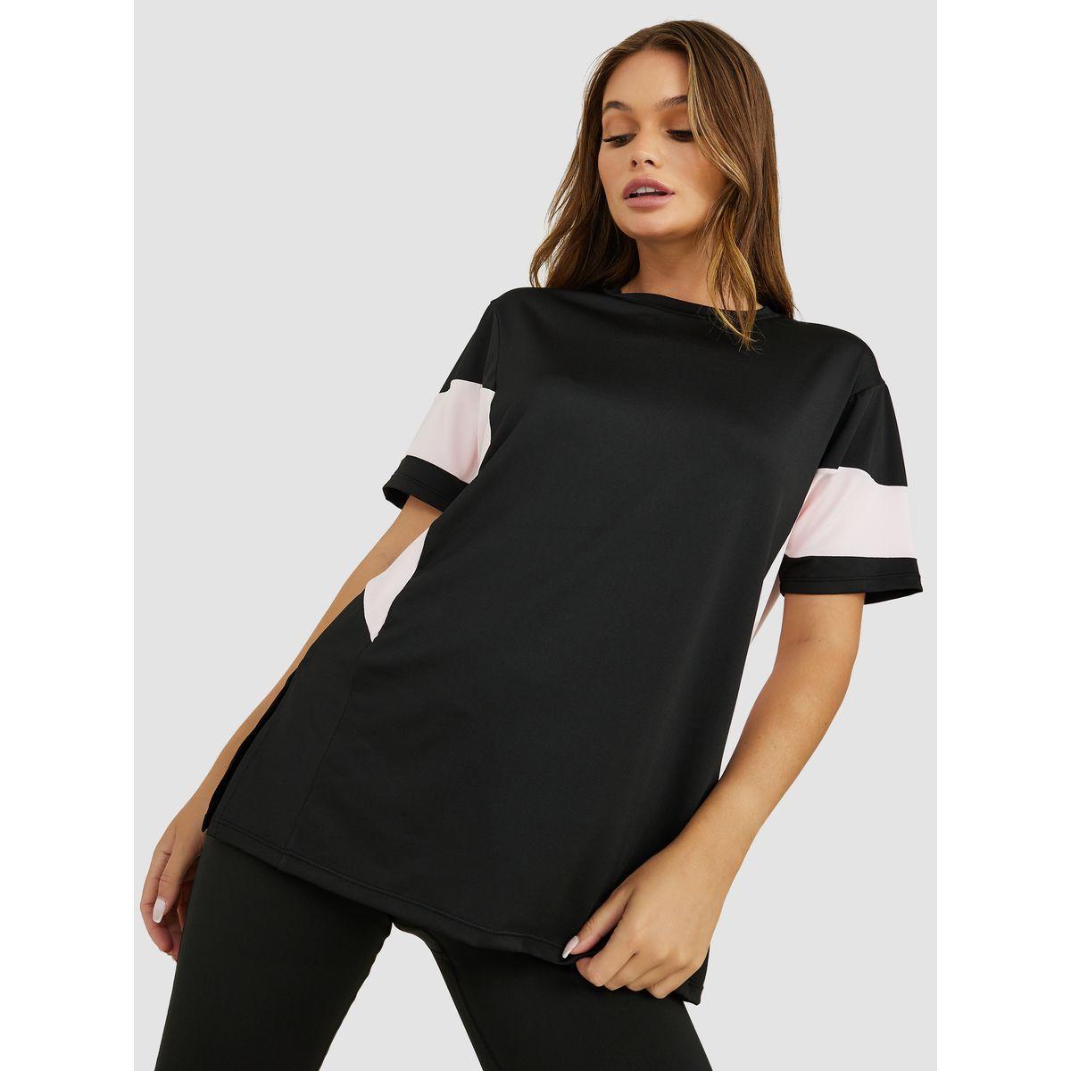 بلوزة رياضية بنمط كتل الالوان-women-clothing-sportswearandactivewear-tshirtsandvests-image-1