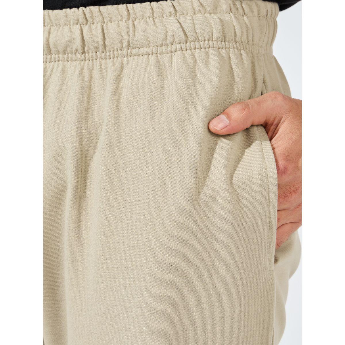 جوغر تيري بقصة مريحة وحافة مطاطية-men-clothing-bottoms-joggers-image-3