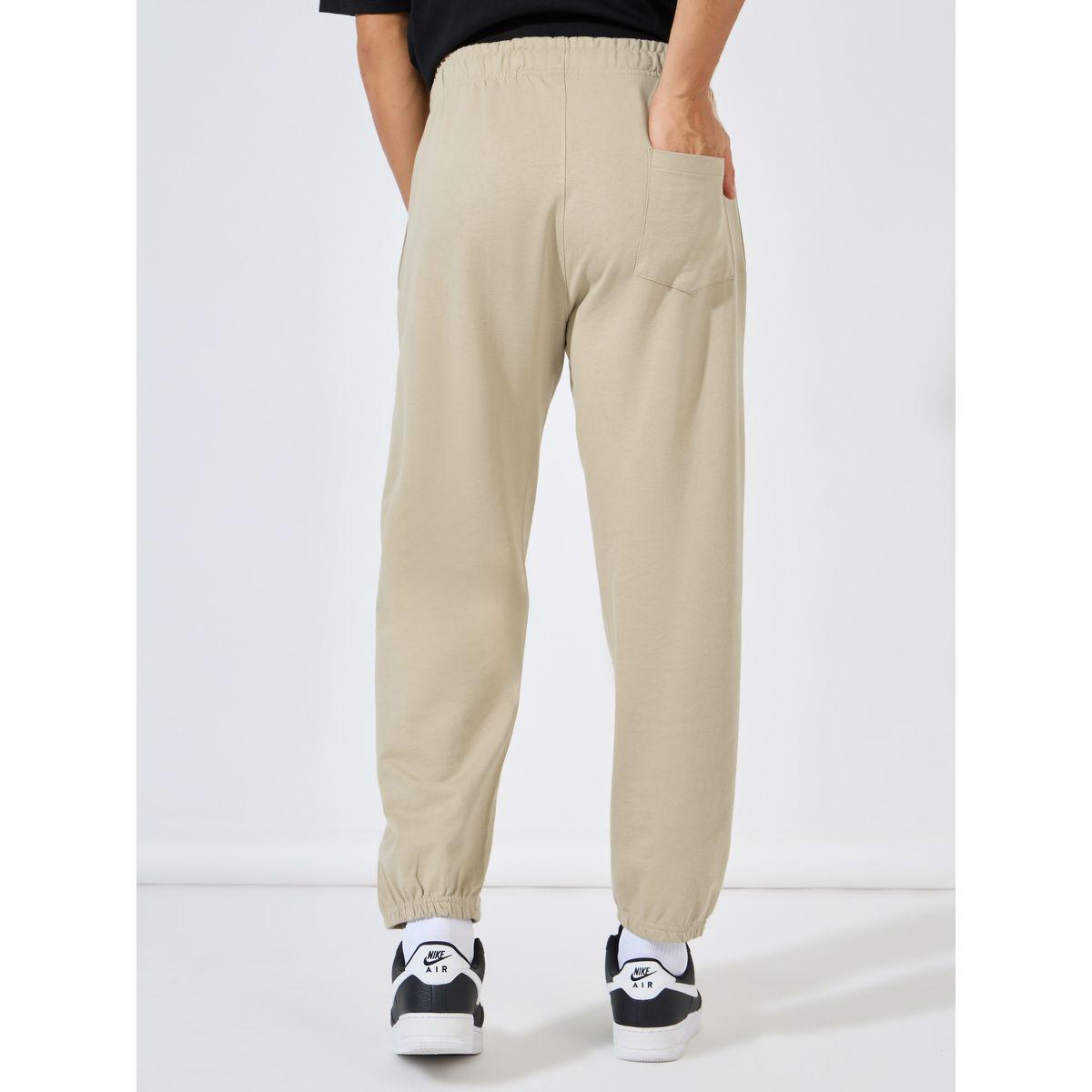 جوغر تيري بقصة مريحة وحافة مطاطية-men-clothing-bottoms-joggers-image-4