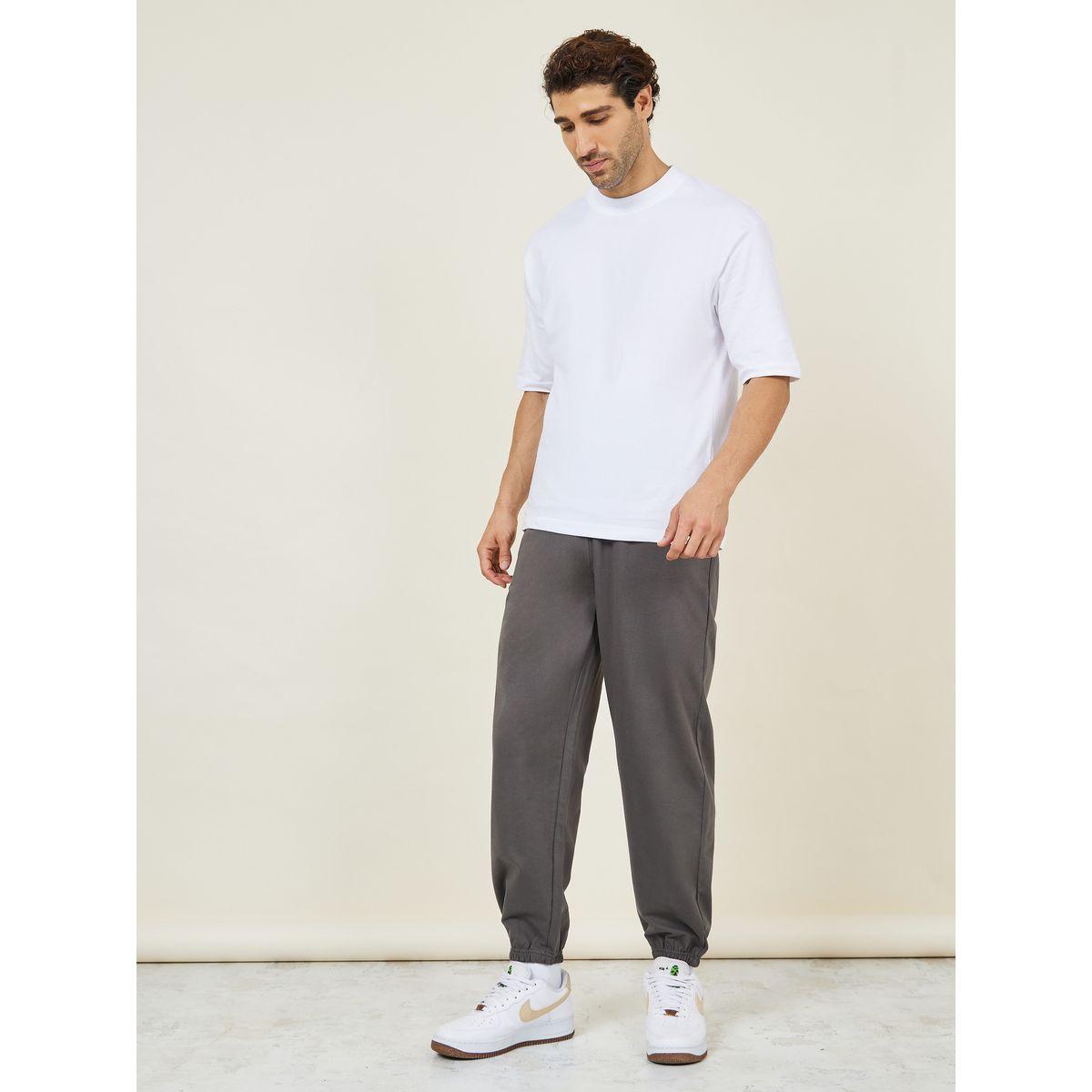 جوغر تيري فرينش سادة بقصة مريحة-men-clothing-bottoms-joggers-image-3