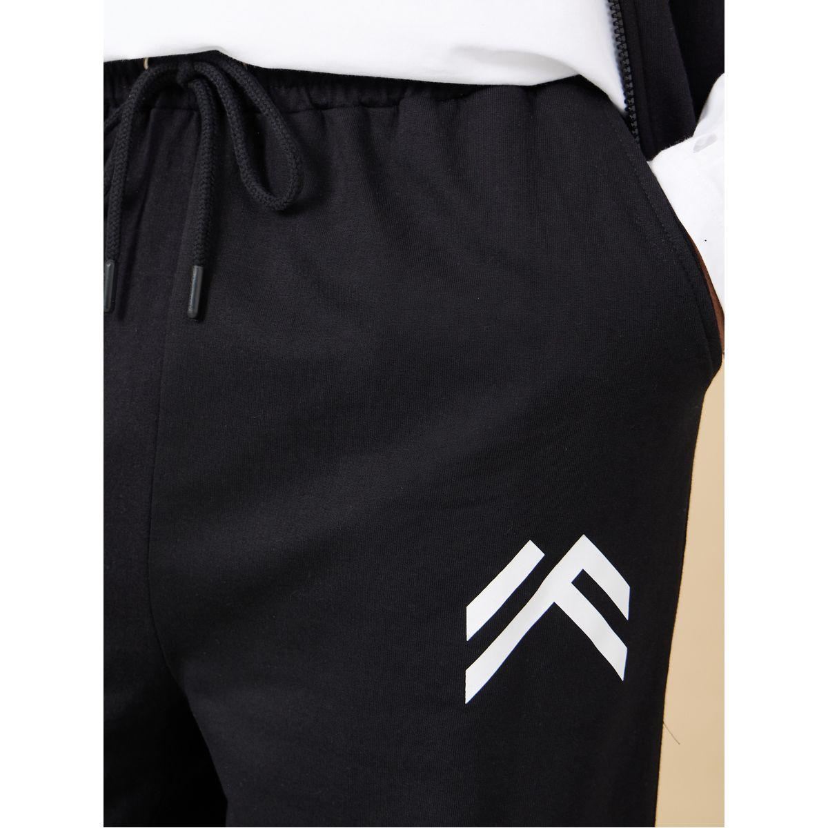 Styli Oversized Fit Jogger With Minimal Print & Elasticated Hem-men-clothing-bottoms-joggers-image-3