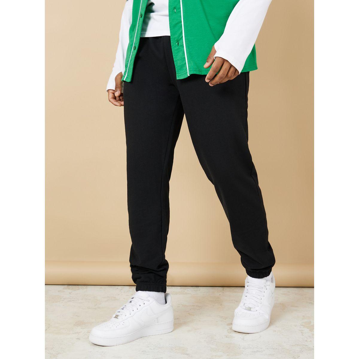 جوغر بقصة سليم فت-men-clothing-bottoms-joggers-image-1