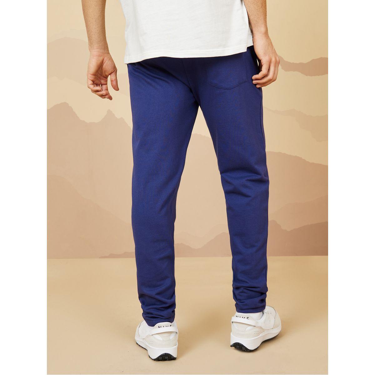 Styli Basic Slim Fit Joggers with Pintuck Detail-men-clothing-bottoms-joggers-image-3