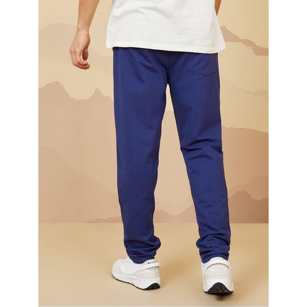 Styli Basic Slim Fit Joggers with Pintuck Detail-men-clothing-bottoms-joggers-image-4