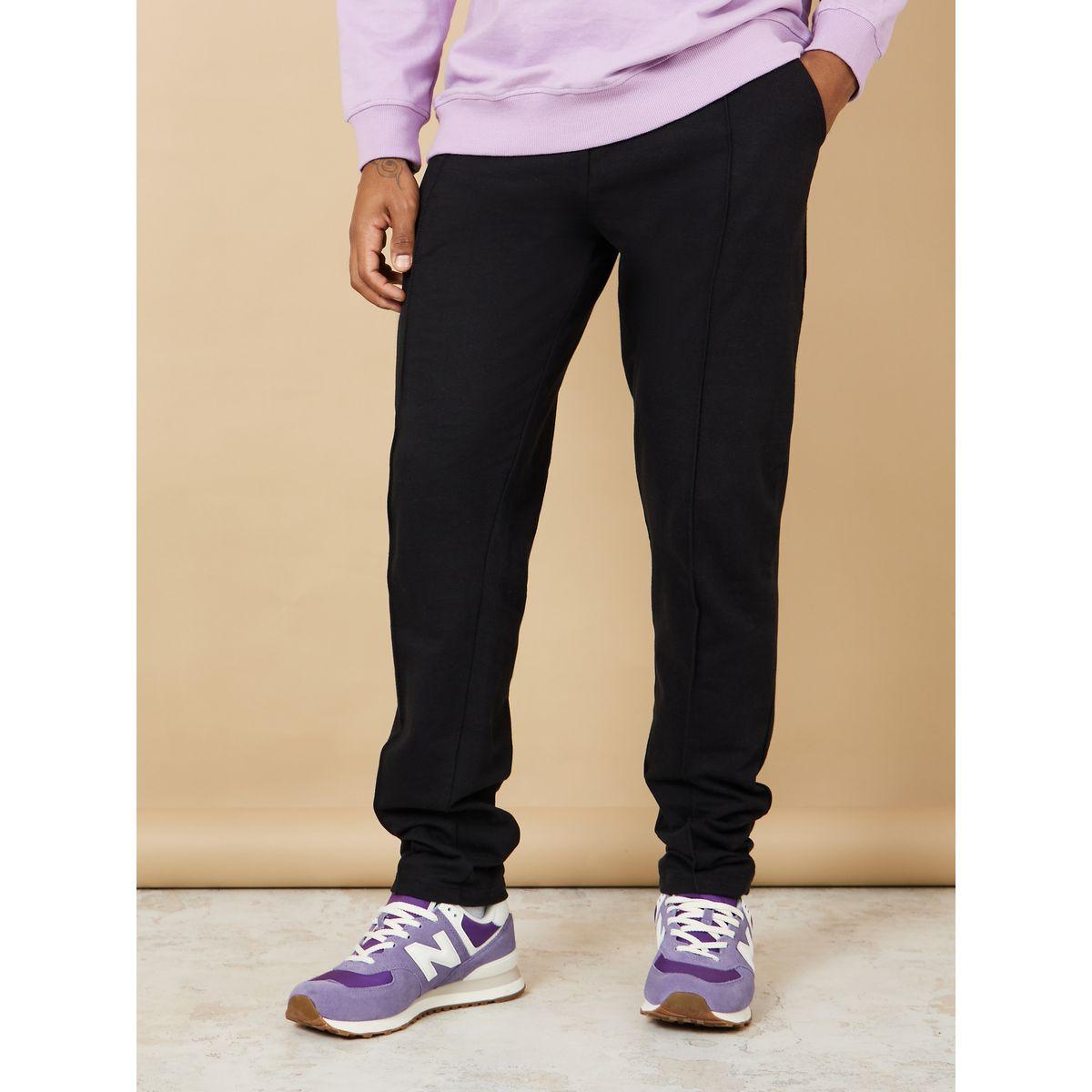 جوغر بقصة سليم فت-men-clothing-bottoms-joggers-image-1