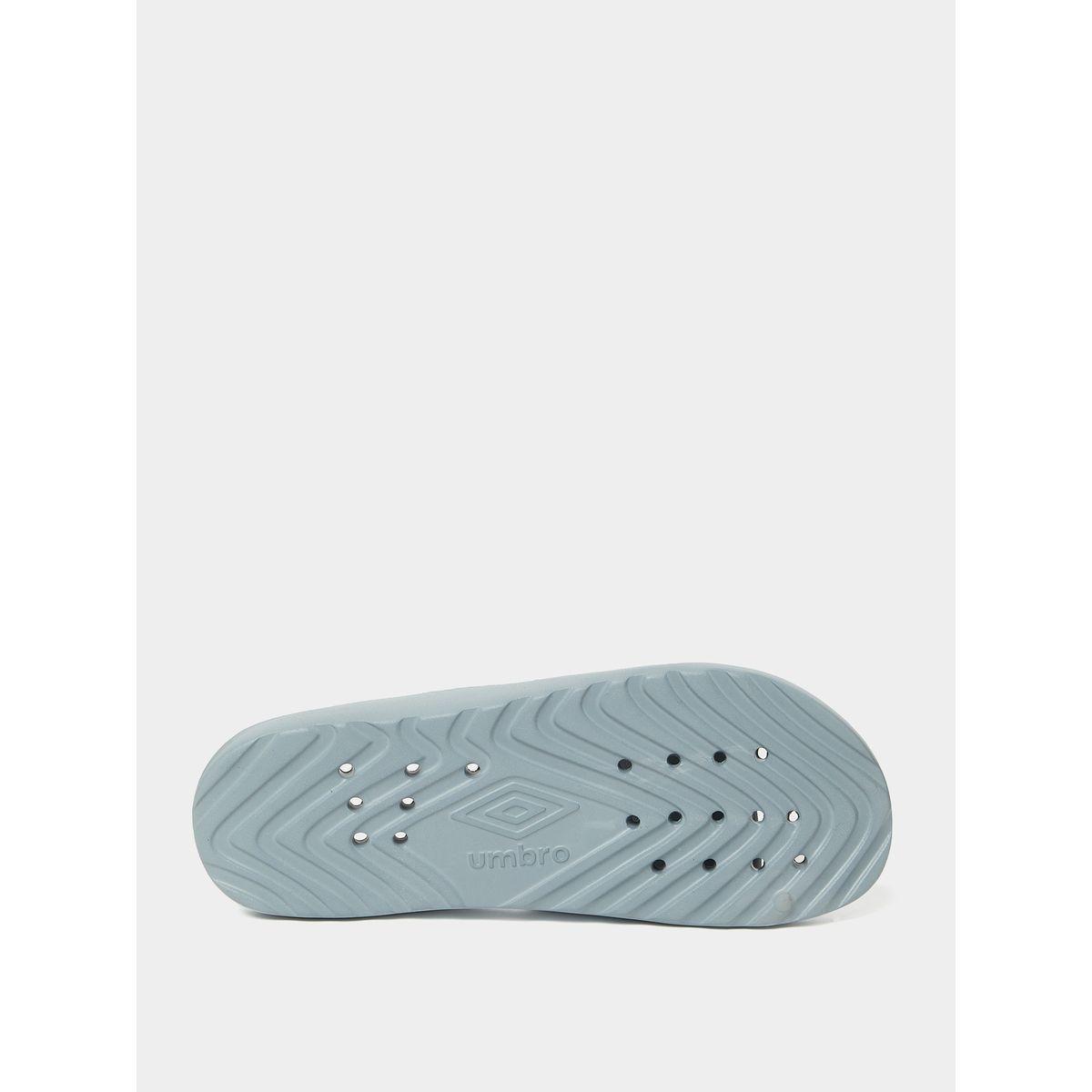 شبشب حمام مطبع بشعار امبرو-men-shoes-flipflopsandslides-image-6