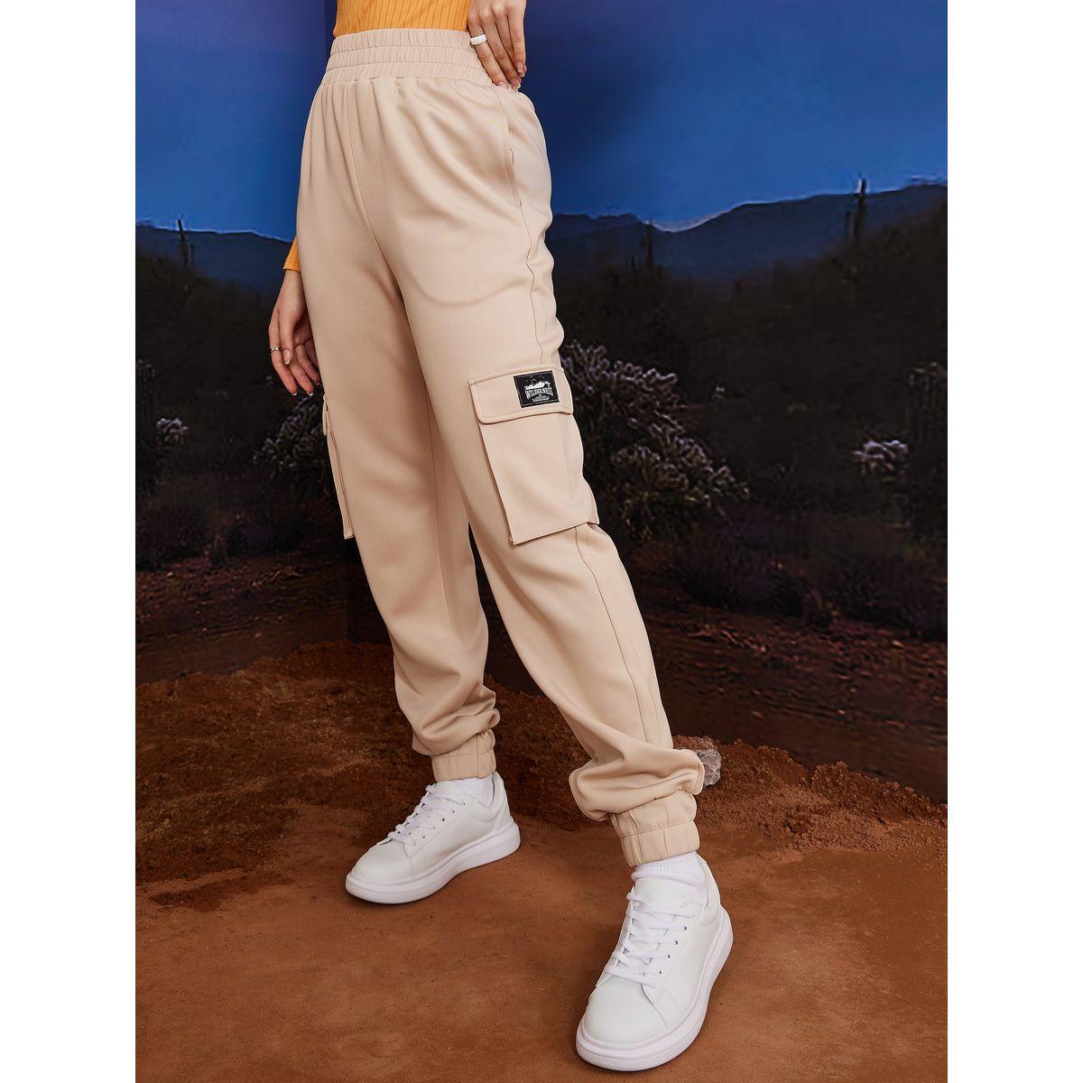 بنطال بنمط كارجو وخصر عالي-women-clothing-bottoms-trousers-image-1