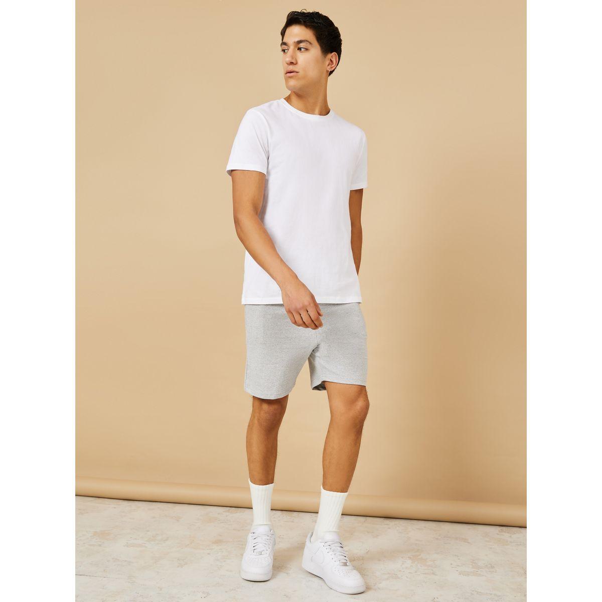 Styli Basic Regular Fit Solid Knit Shorts-men-clothing-bottoms-shorts-image-2