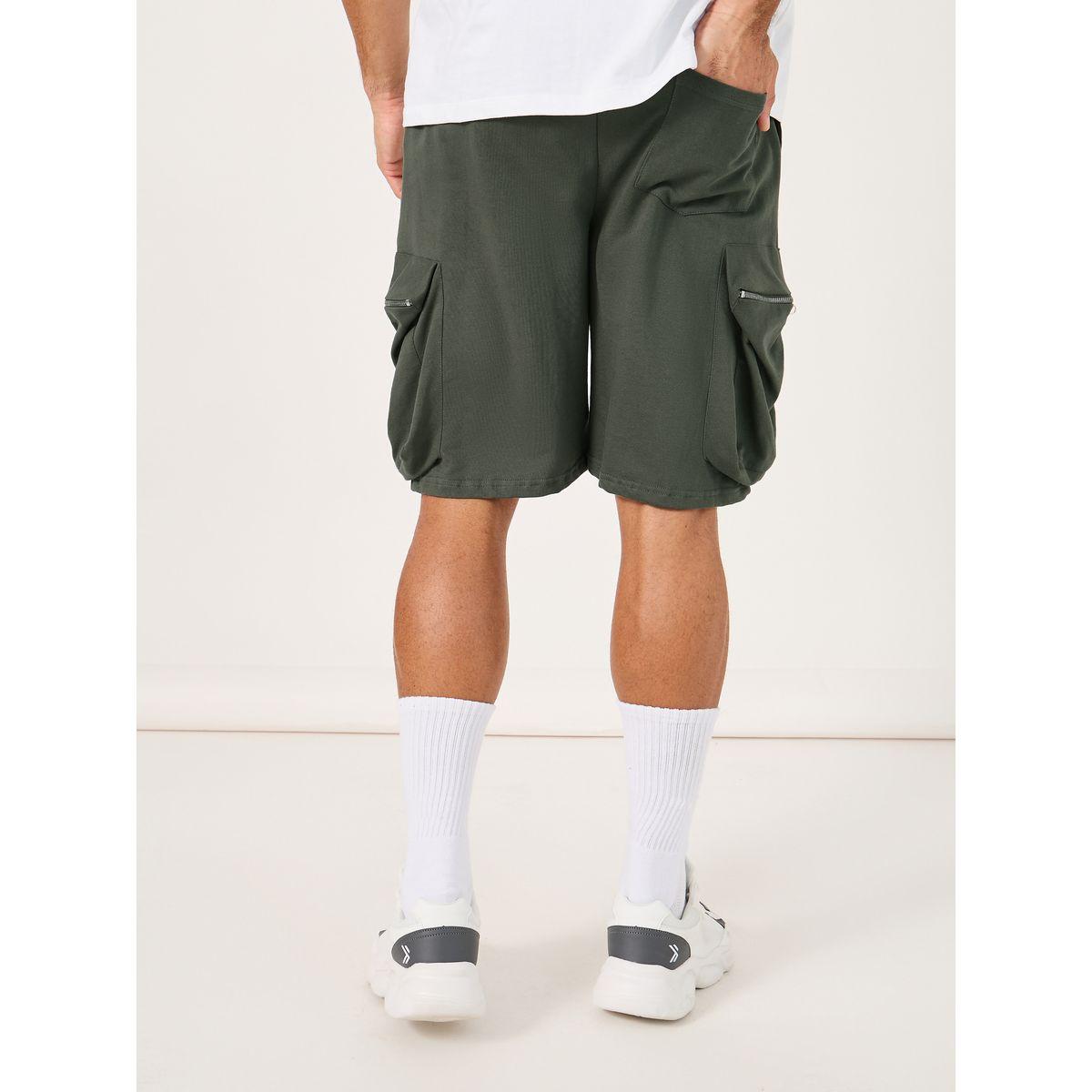 Styli Oversized Fit Utility Cargo Shorts with Zipper-men-clothing-bottoms-shorts-image-4
