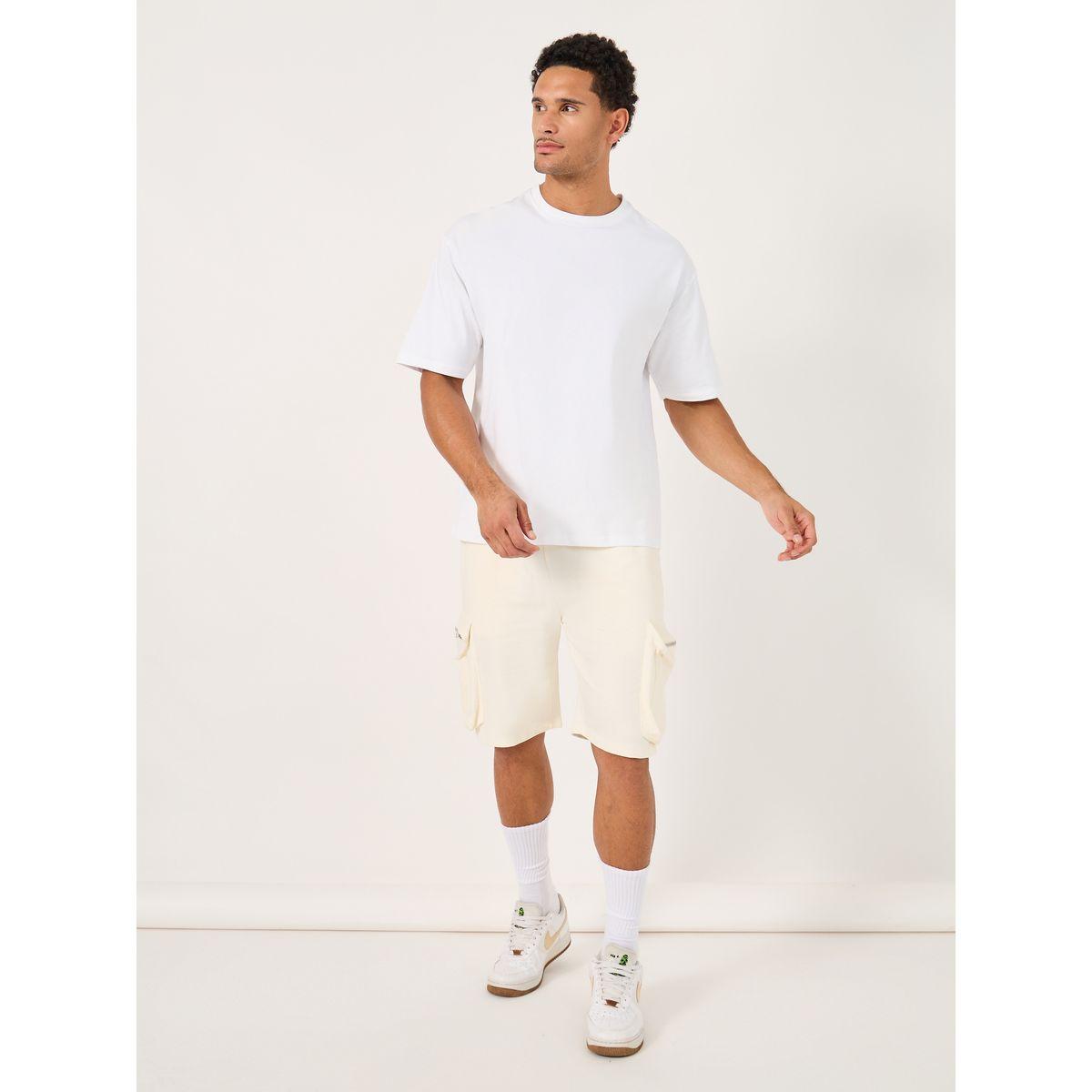 Styli Oversized Fit Utility Cargo Shorts with Zipper-men-clothing-bottoms-shorts-image-2