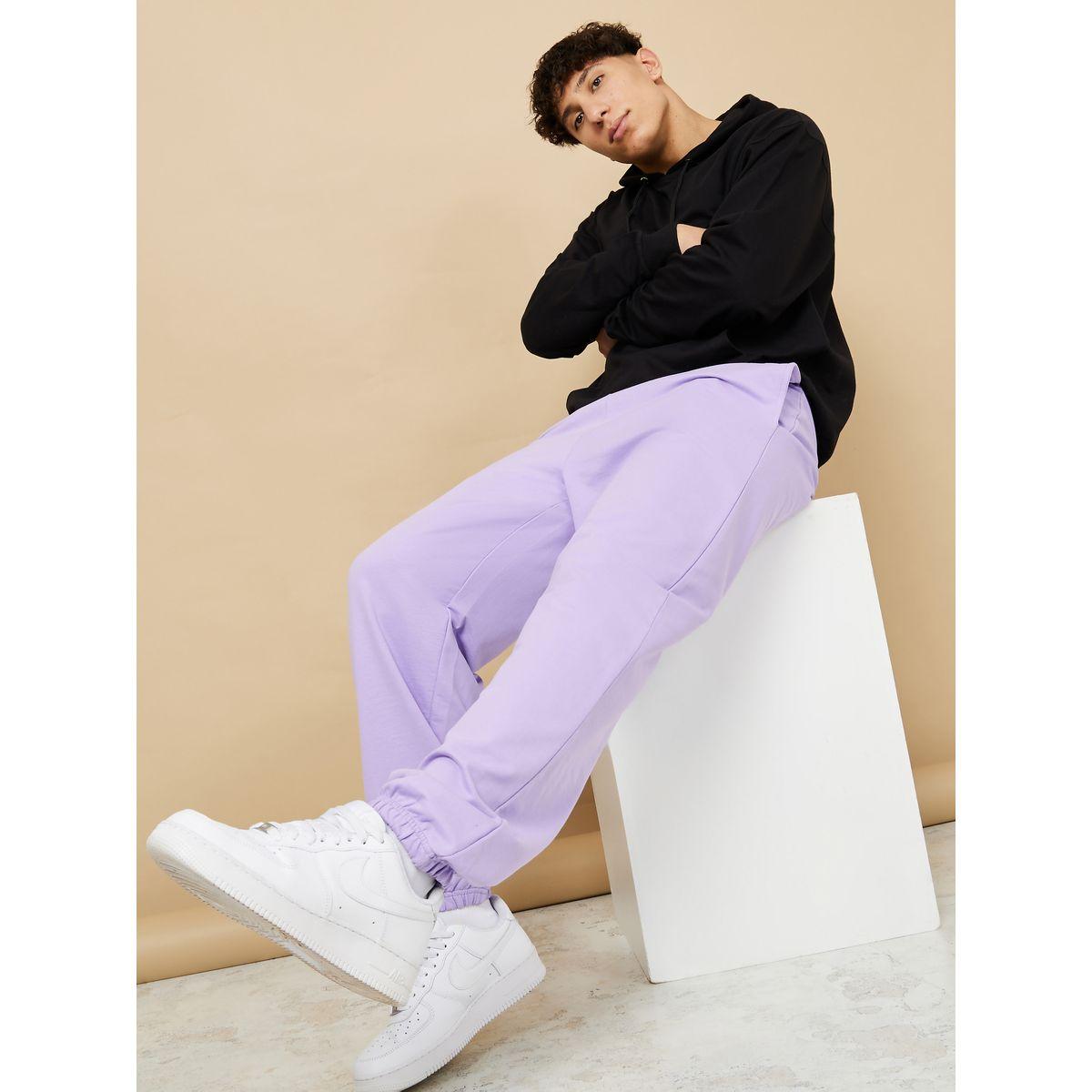 جوغر بقصة واسعة واساور مطاطية-men-clothing-bottoms-joggers-image-4
