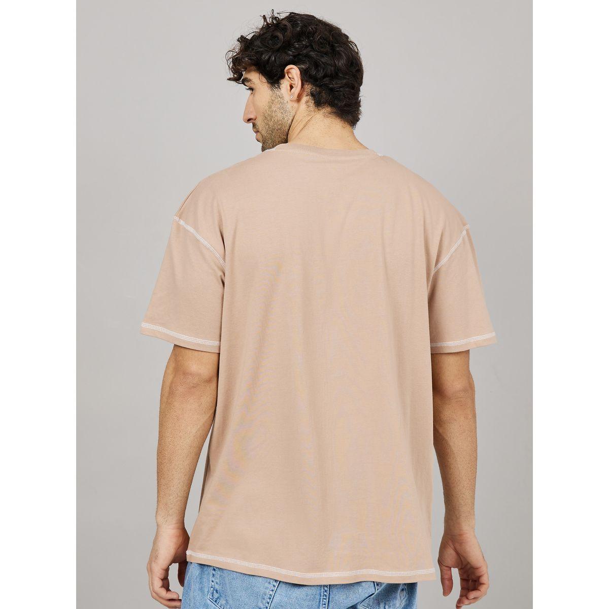 تيشيرت بقصة واسعة وتفاصيل مدروزة-men-clothing-tshirtsandpolos-tshirts-image-5