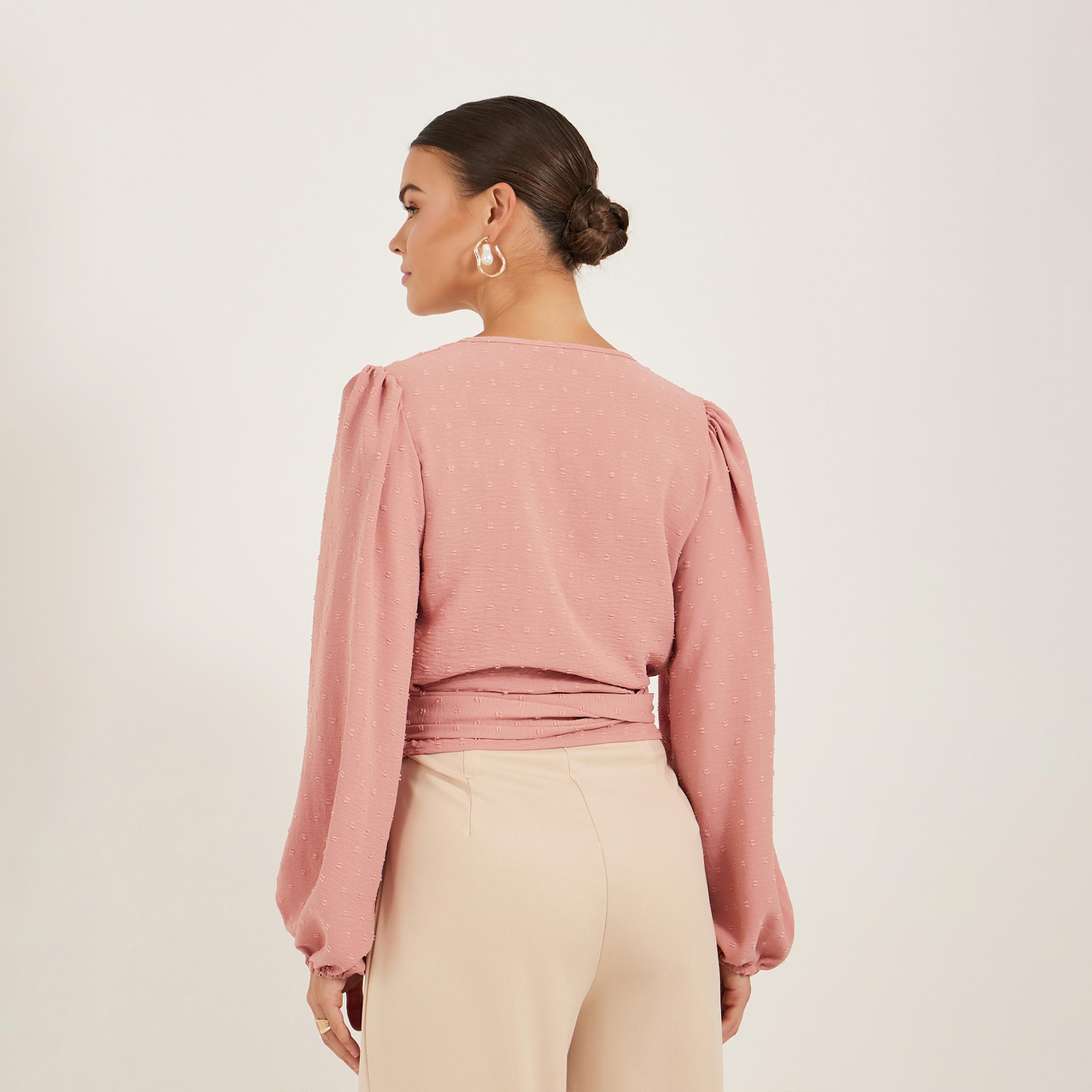 ستايلي - بلوزة دوبي بأكمام منفوخة ورقبة على شكل V ورباط للرقبة-women-clothing-shirtsandblouses-blouses-image-4