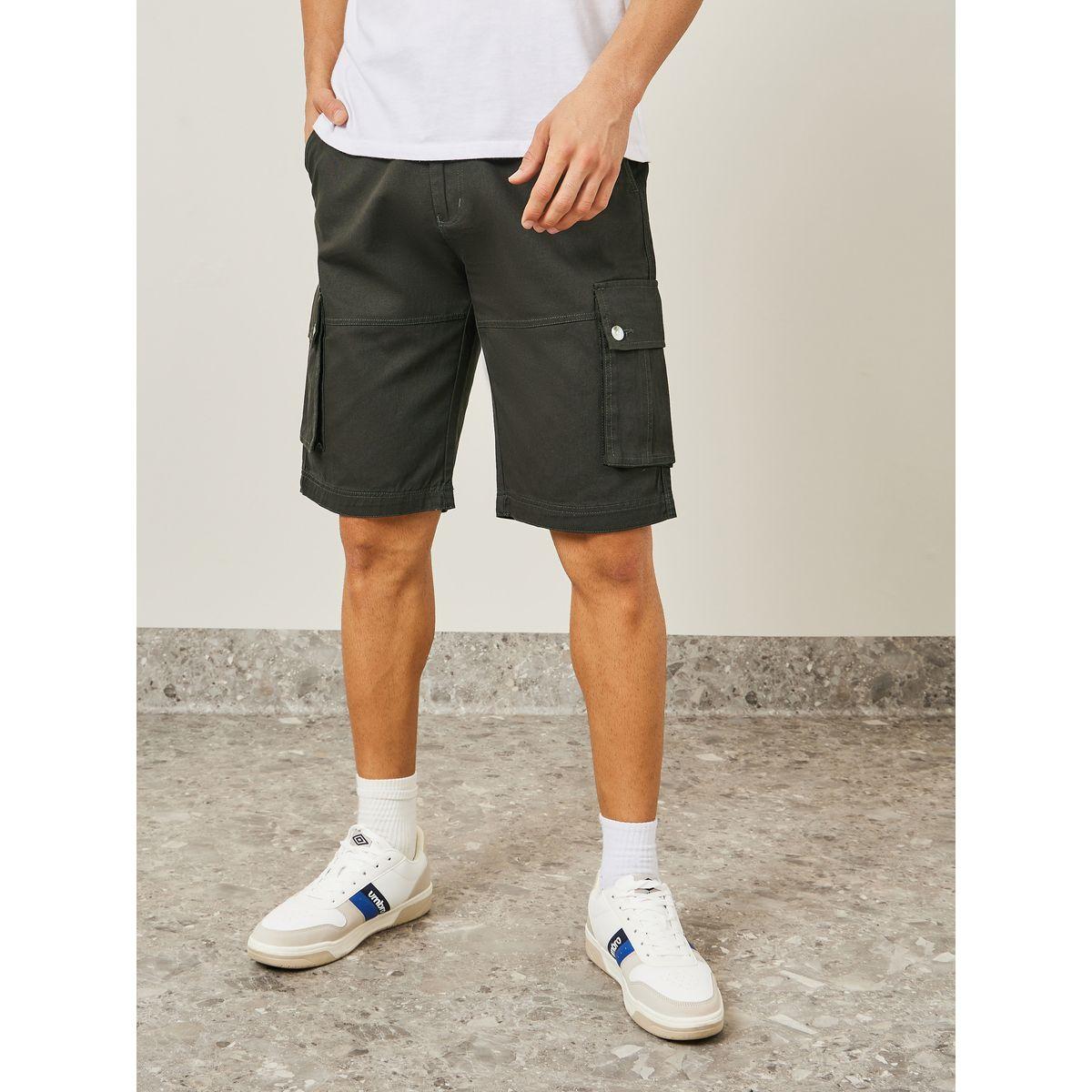 Styli Woven Cargo Shorts with Constructed Waistband Detail-men-clothing-bottoms-shorts-image-1