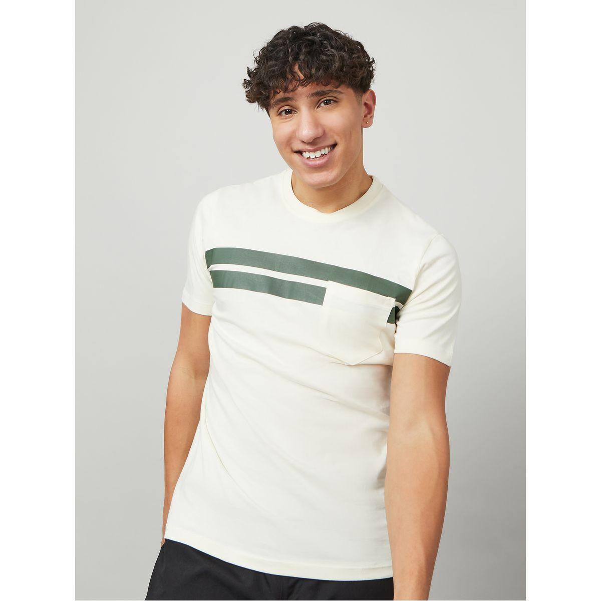 تيشيرت بقصة عادية وجيوب-men-clothing-tshirtsandpolos-tshirts-image-2