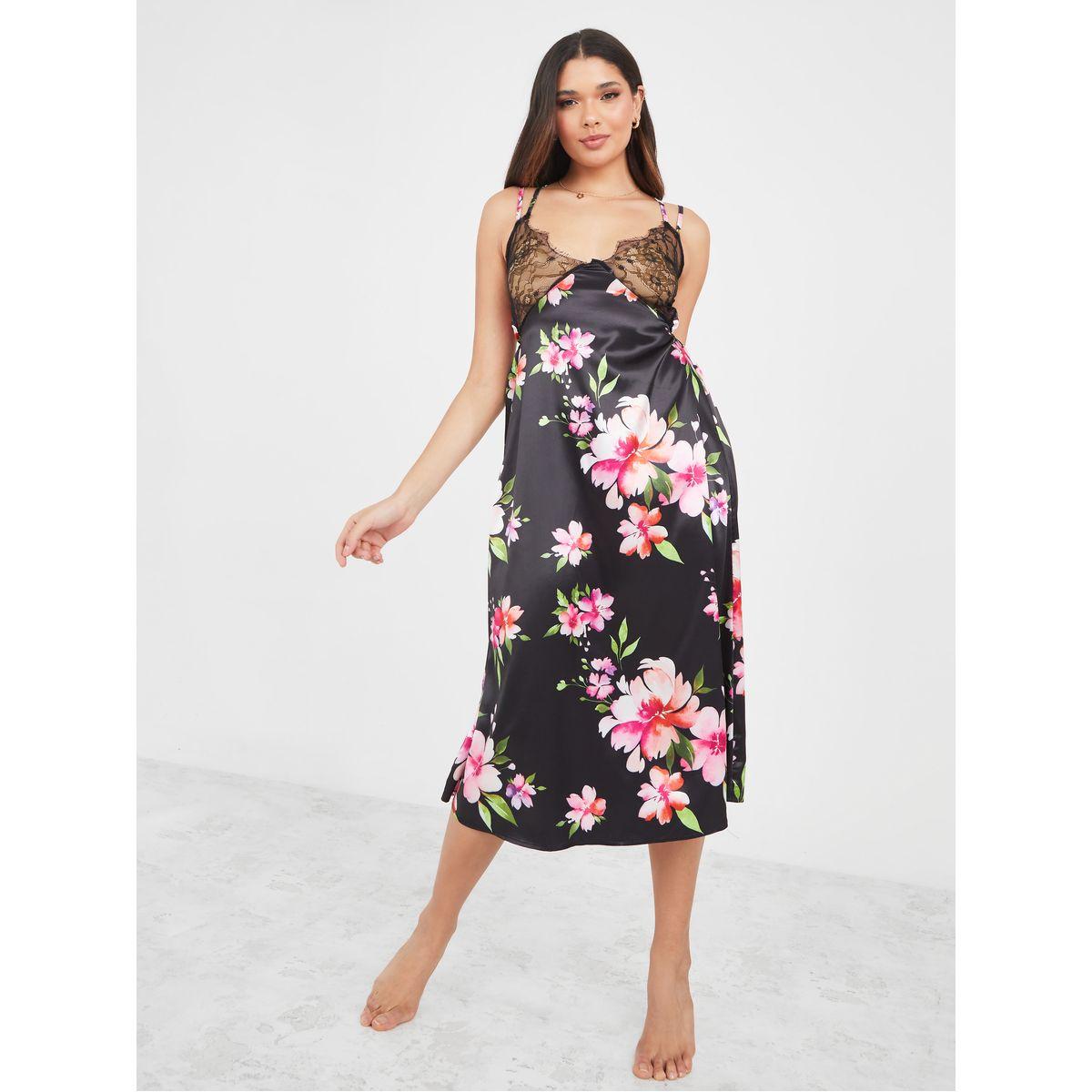 قميص نوم بتفاصيل الدانتيل-women-clothing-nightwear-nighties-image-2